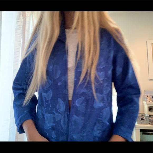 Beautiful Blue Jacket💙💎 - Picture 2 of 3